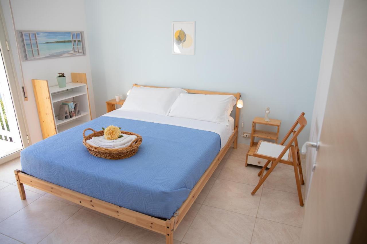 Mary Holiday House Appartement Marina di Ragusa Buitenkant foto